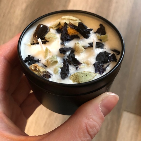 *Warm Magic* 4oz Soy Wax Candle - Picture 3 of 6